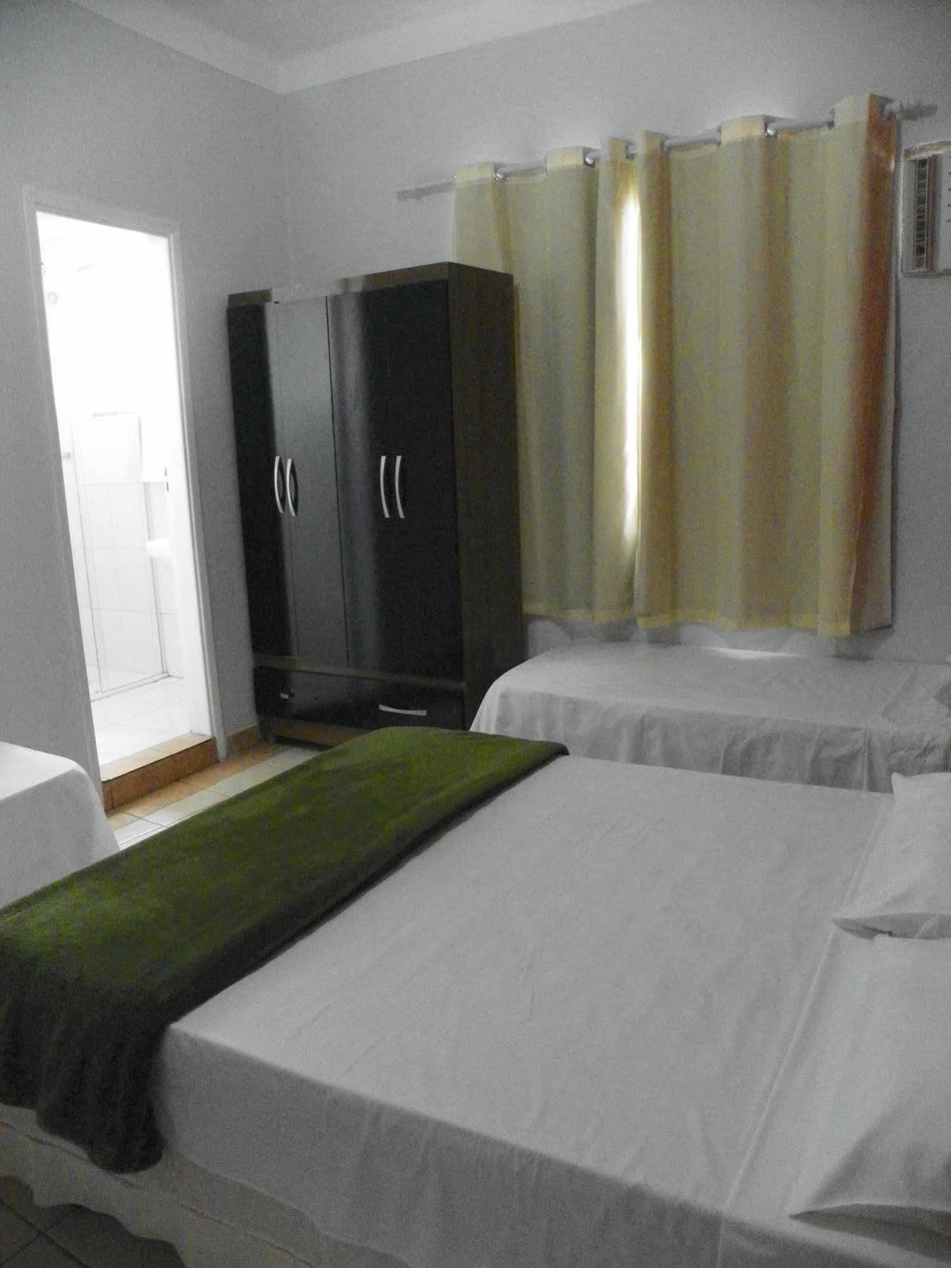 Santos Hotel Buitenkant foto